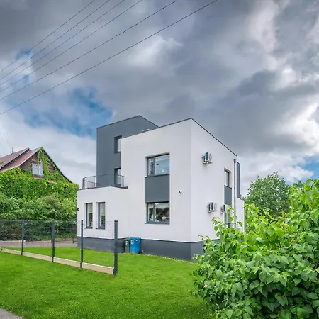 Medziotoju #1 By Polo Apartament Kowno